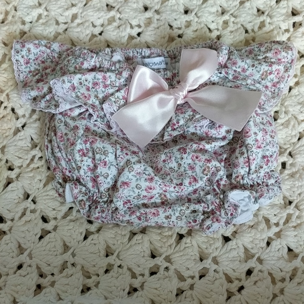 Baby bloomers